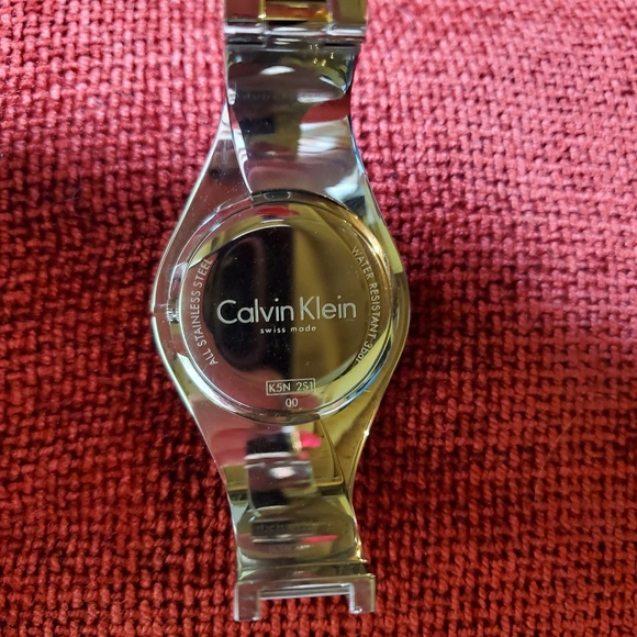 Calvin Klein ladies watch - Picture 3 of 6